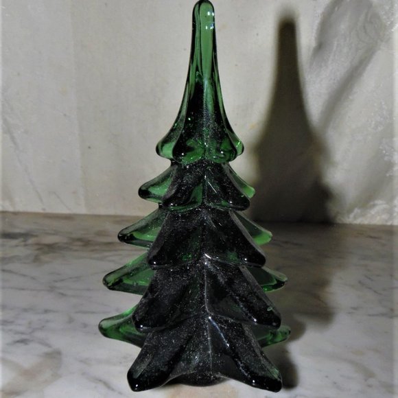 LAST MARKDOWN HANDMADE IMPORTED Beautiful crystal green glass tree. 5" - Picture 1 of 7